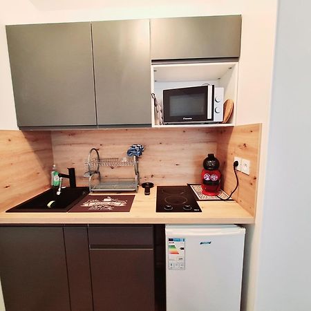 Studio Alpha - 2Min By Train To Disneyland Or 20Min Walk - 5Min Walk To "Val D'Europe" Station Montévrain Eksteriør bilde