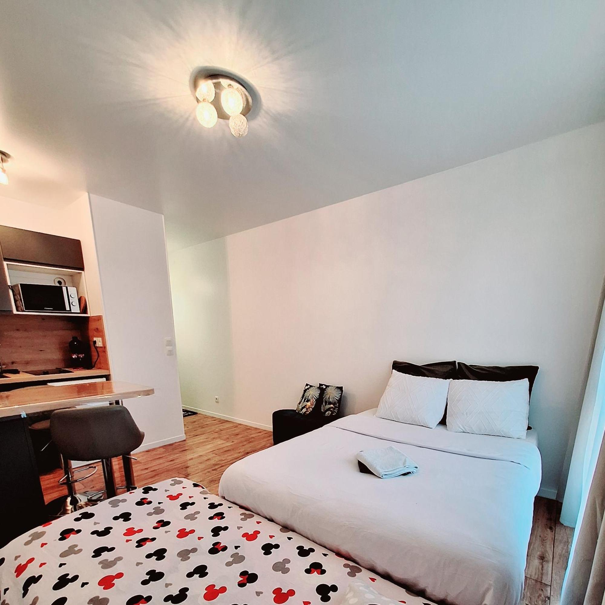Studio Alpha - 2Min By Train To Disneyland Or 20Min Walk - 5Min Walk To "Val D'Europe" Station Montévrain Eksteriør bilde